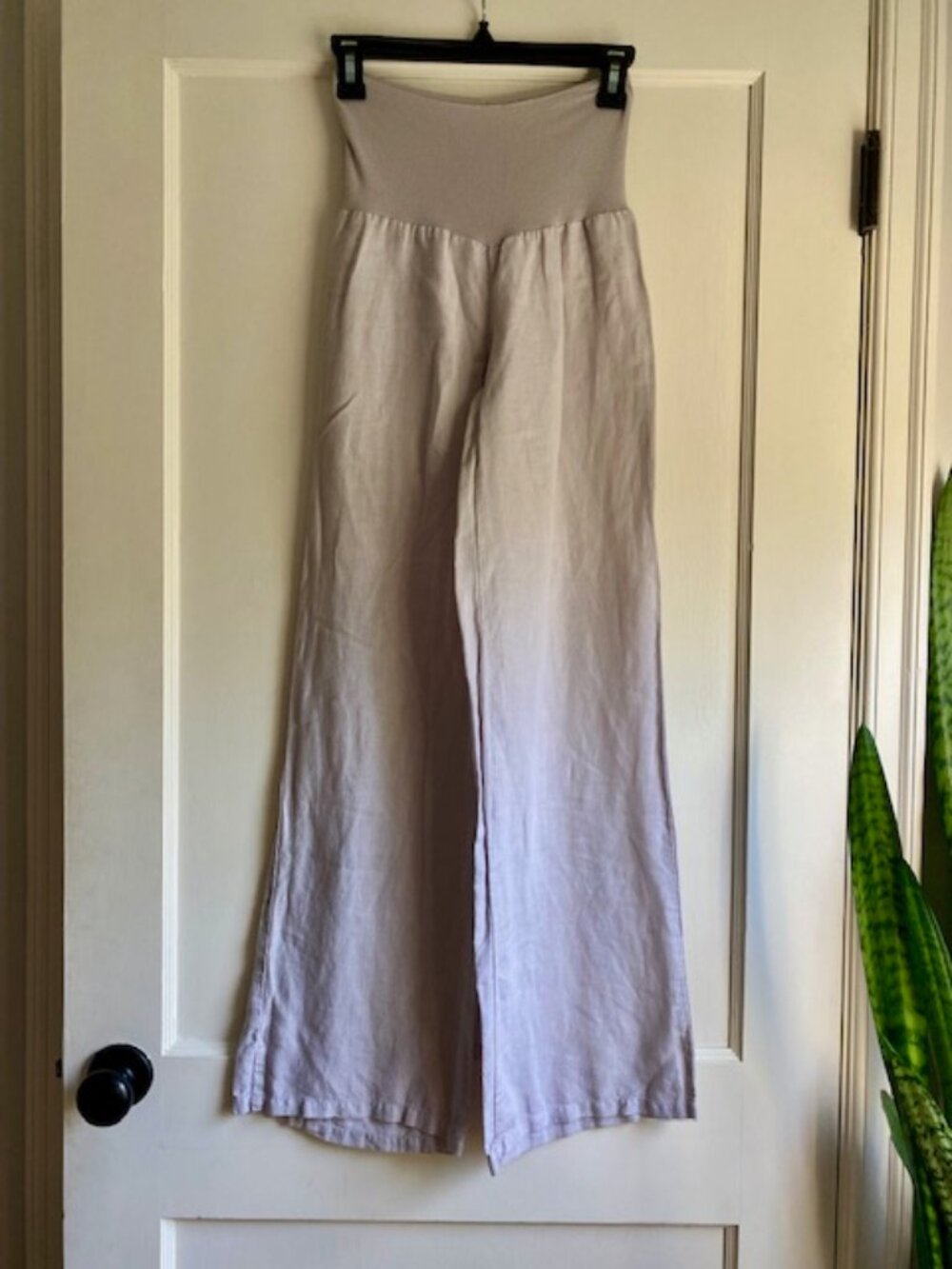fab'rik boutique women's beige parachute pants - size small